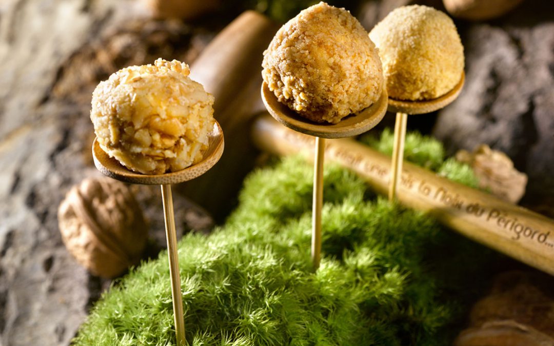 Sucettes de fromage frais aux Noix du Périgord